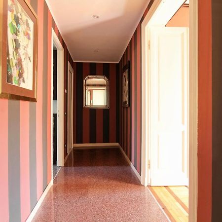 Tibullo ,Classico Ed Elegante Appartamento Rome Exterior photo