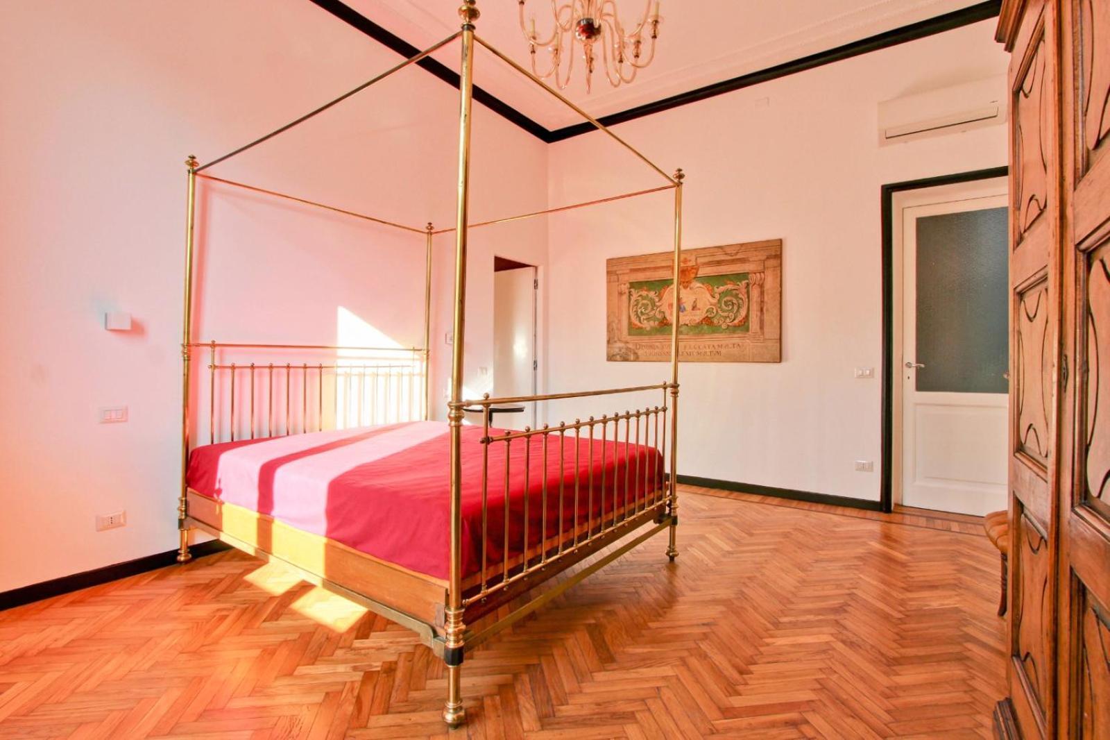 Tibullo ,Classico Ed Elegante Appartamento Rome Exterior photo