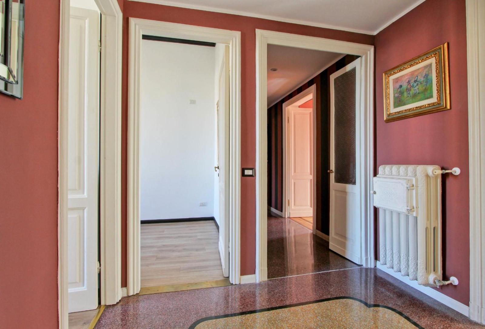 Tibullo ,Classico Ed Elegante Appartamento Rome Exterior photo